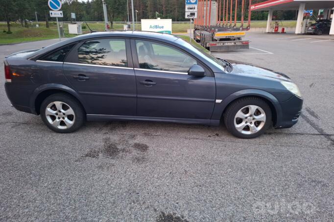 Opel Vectra C [restyling] GTS hatchback 5-doors