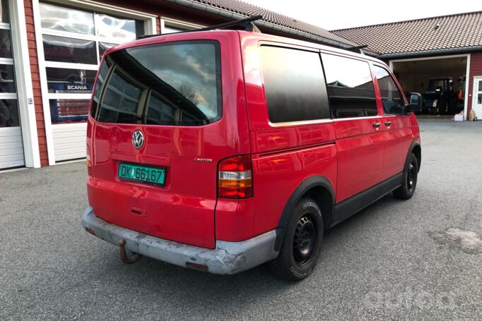 Volkswagen Transporter T5 Minivan 4-doors
