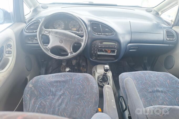 Volkswagen Sharan 1 generation Minivan 5-doors