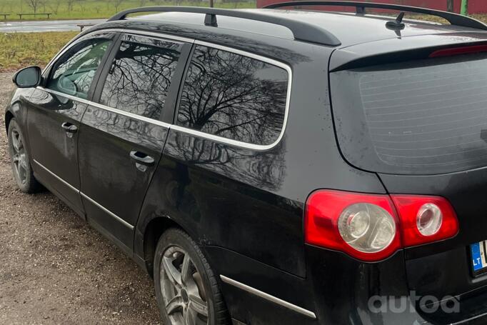 Volkswagen Passat B6 wagon 5-doors