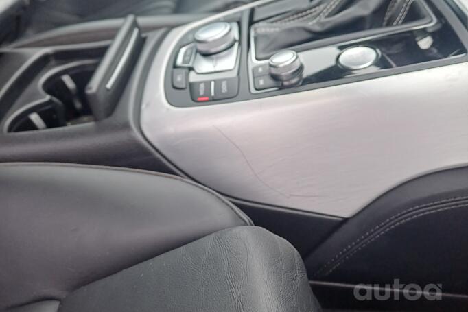 Audi A6 4G/C7 [restyling] Avant wagon 5-doors