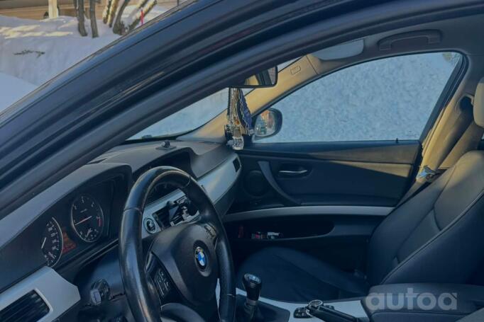 BMW 3 Series E90/E91/E92/E93 [restyling] Sedan