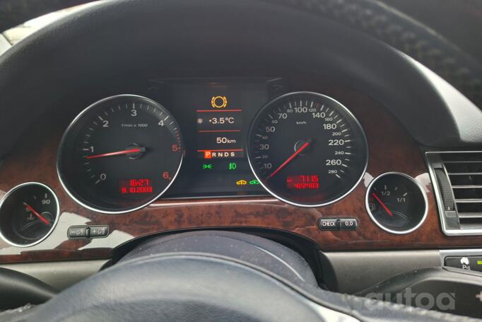 Audi A8 D3/4E Sedan