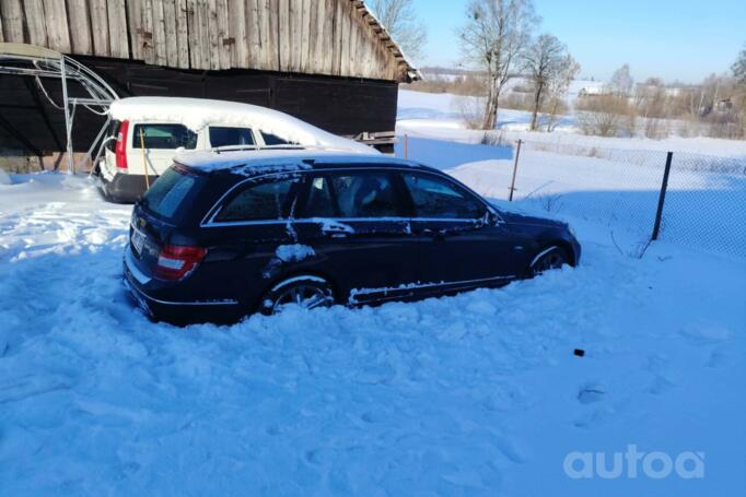 Mercedes-Benz C-Class W204/S204 wagon 5-doors