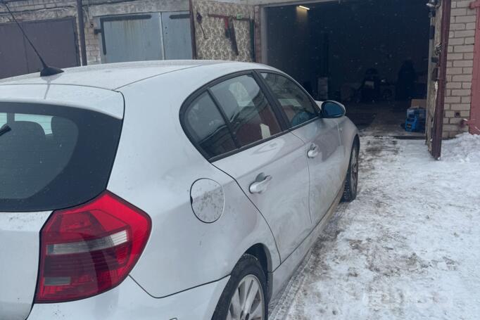 BMW 1 Series E81/E82/E87/E88 [restyling] Hatchback 5-doors