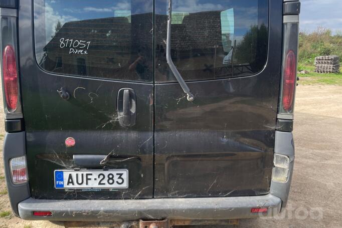 Renault Trafic 2 generation Minivan