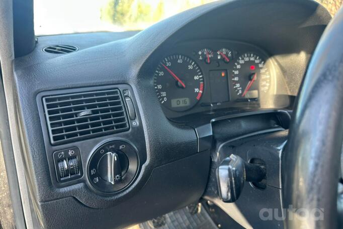 Volkswagen Golf 4 generation Hatchback 3-doors