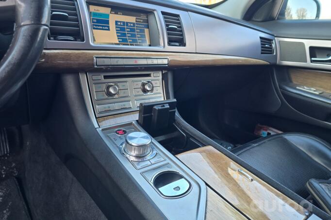 Jaguar XF X250 Sedan 4-doors