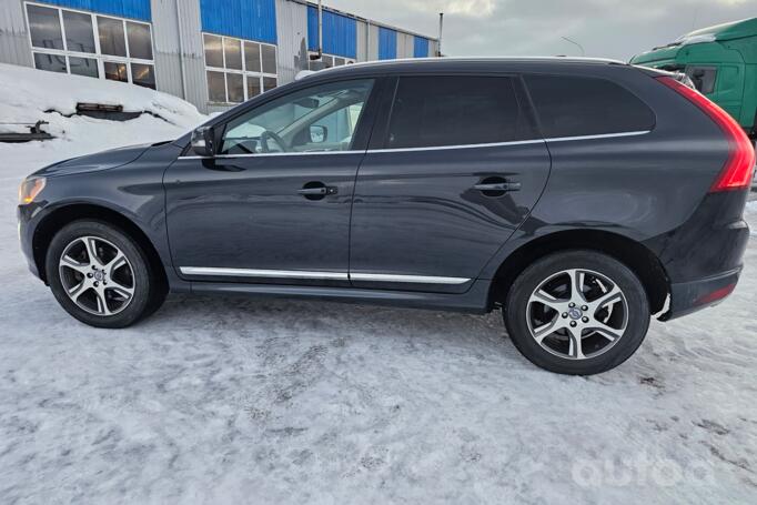 Volvo XC60 1 generation [restyling] Crossover