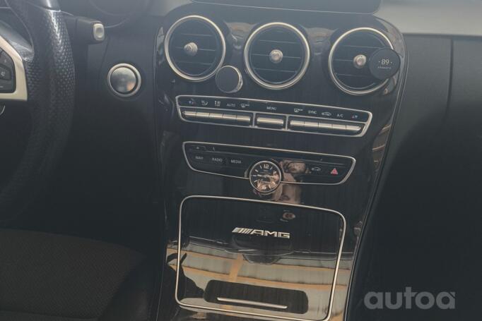 Mercedes-Benz C-Class W205/S205/C205 Sedan