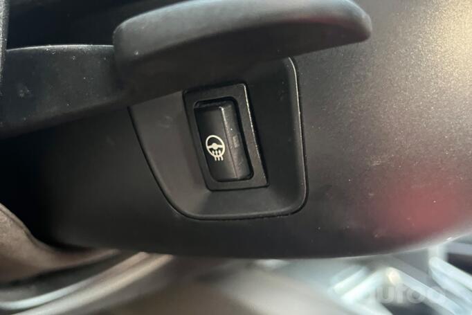 BMW 3 Series F30/F31/F34 Sedan