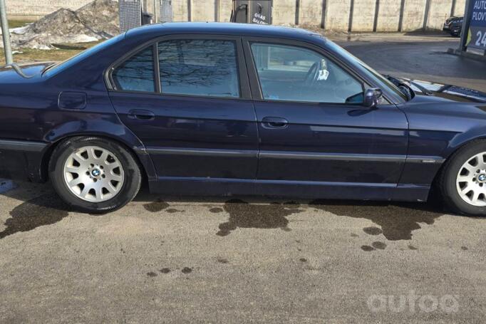 BMW 7 Series E38 Sedan