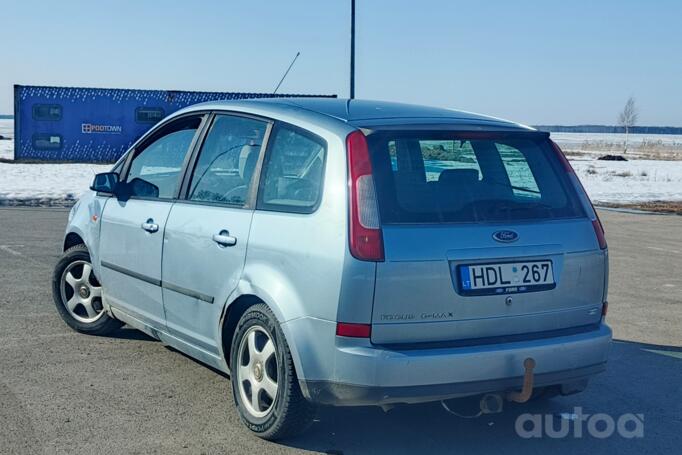 Ford Focus 2 generation Hatchback 5-doors