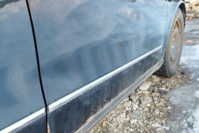 Volkswagen Passat B6 wagon 5-doors