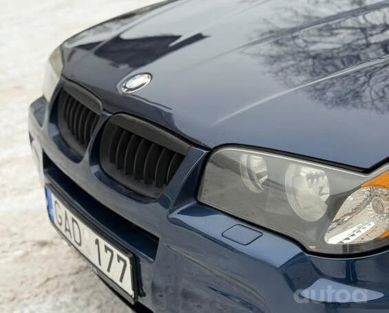 BMW X3 E83 Crossover