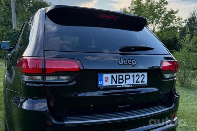 Jeep Grand Cherokee WK2 [restyling] SUV 5-doors