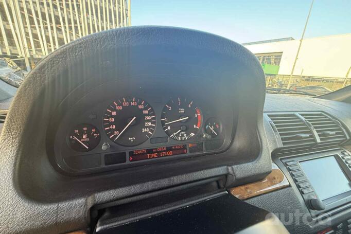 BMW X5 E53 [restyling] Crossover