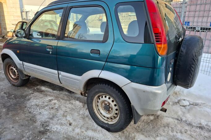 Daihatsu Terios 1 generation Crossover