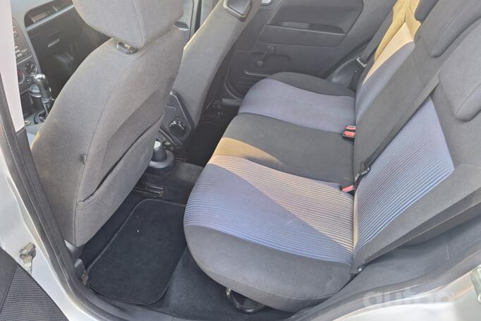 Ford Fusion 1 generation [restyling] Hatchback 5-doors