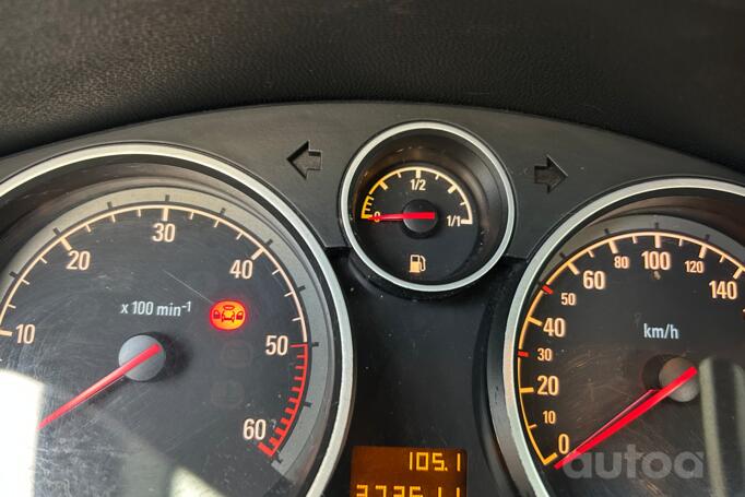 Opel Zafira B Minivan 5-doors