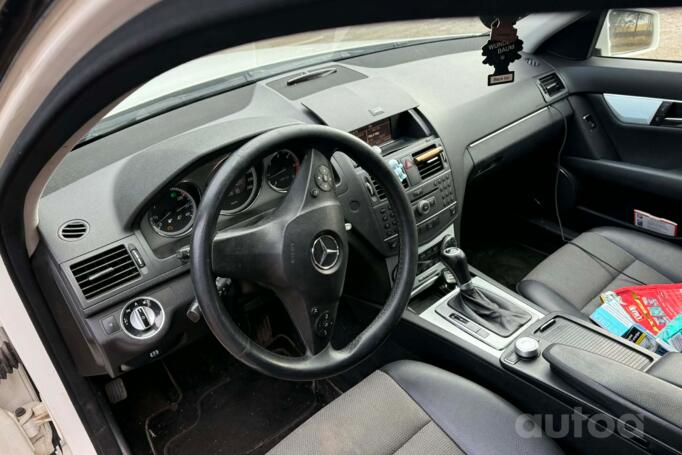 Mercedes-Benz C-Class W204/S204 wagon 5-doors