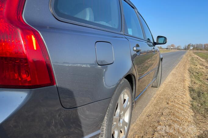 Volvo V50 1 generation [restyling]