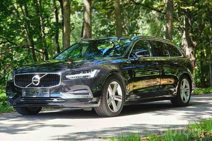 Volvo V90