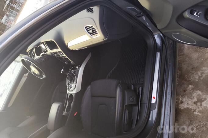 Audi A4 B8/8K [restyling] Avant wagon 5-doors