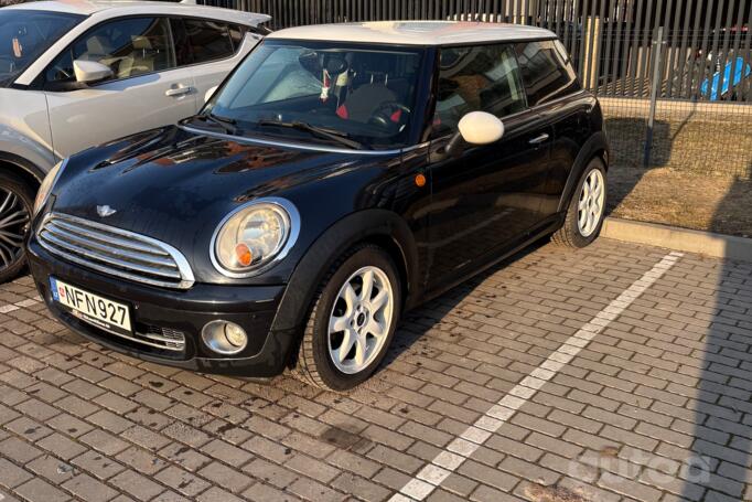 Mini Cooper R56 Hatchback