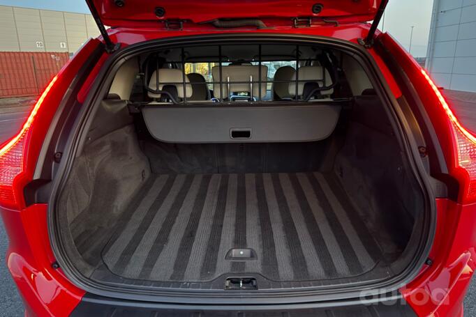 Volvo XC60 1 generation Crossover