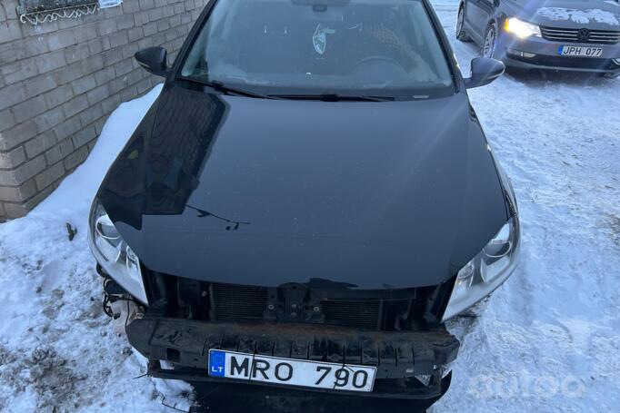 Volkswagen Passat B7 Variant wagon 5-doors