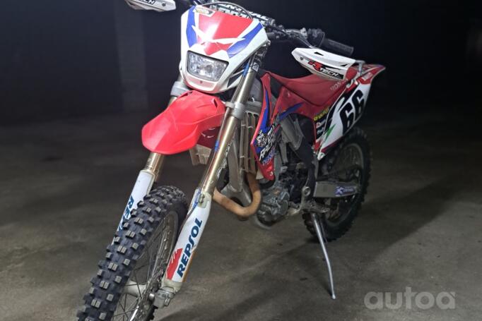 Honda CRF