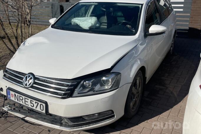 Volkswagen Passat B7 Variant wagon 5-doors