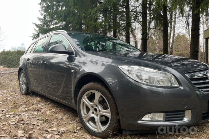 Opel Insignia A Sports Tourer wagon 5-doors