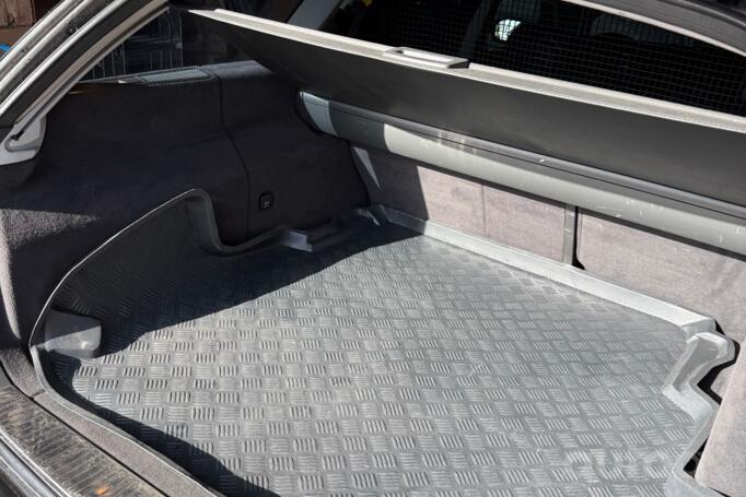 Mercedes-Benz E-Class W211/S211 wagon 5-doors