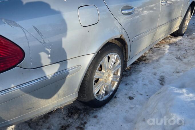 Mercedes-Benz E-Class W211 Sedan