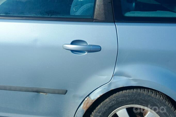 Ford Focus 2 generation Hatchback 5-doors