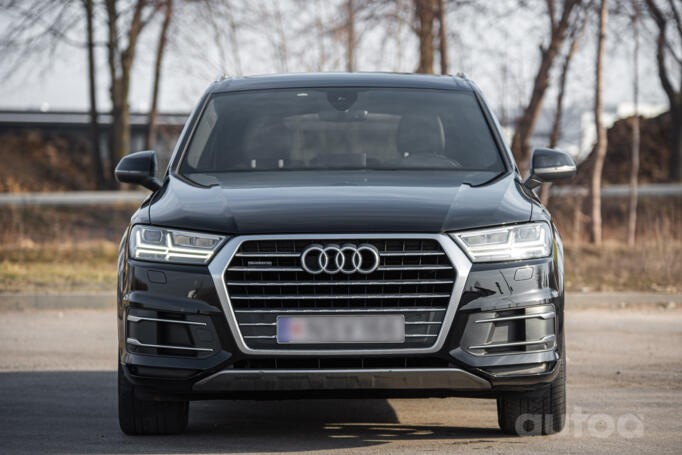 Audi Q7 4M Crossover