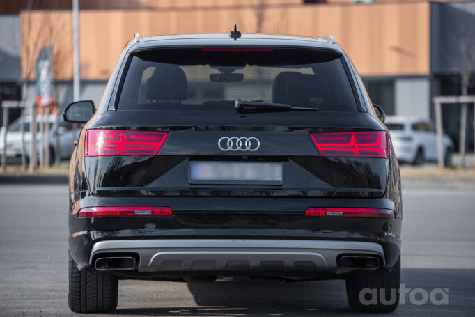 Audi Q7 4M Crossover