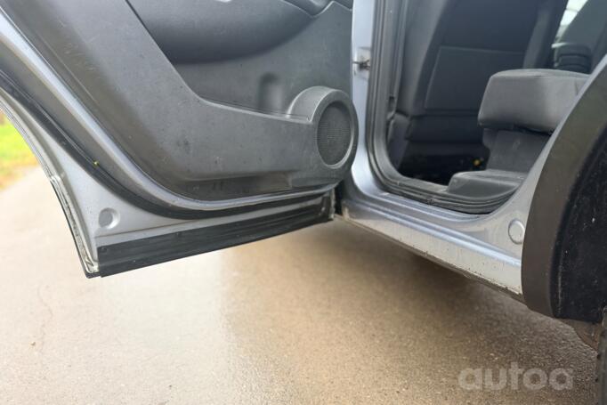 Nissan Qashqai+2 1 generation [restyling]