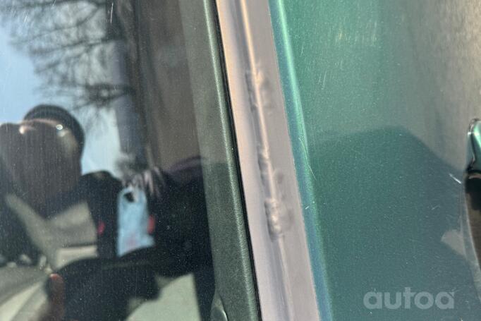 Volkswagen Passat B5 Sedan 4-doors