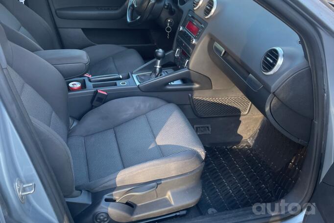 Audi A3 8P/8PA [2th restyling] Sportback hatchback 5-doors