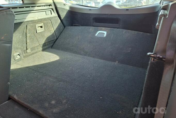 Opel Insignia A Sports Tourer wagon 5-doors