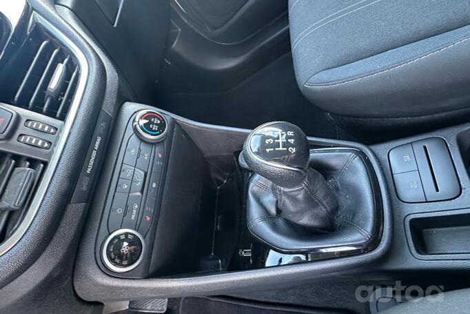 Ford Fiesta 7 generation Hatchback 5-doors