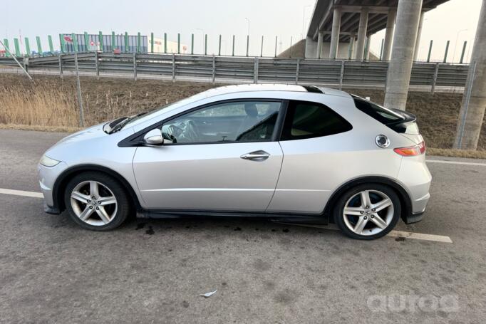 Honda Civic 8 generation Coupe 2-doors