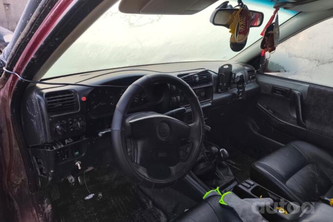 Opel Frontera B Sport SUV 3-doors