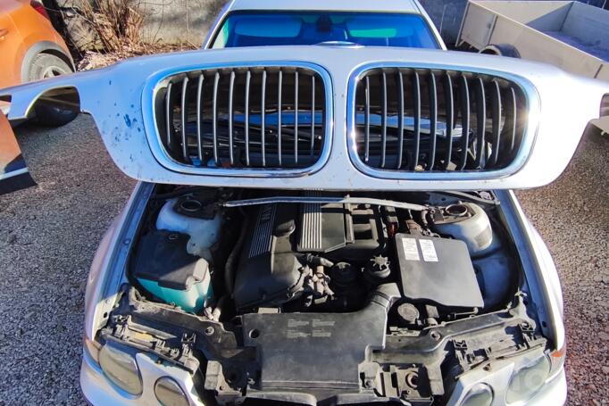 BMW 3 Series E46 [restyling] Compact hatchback