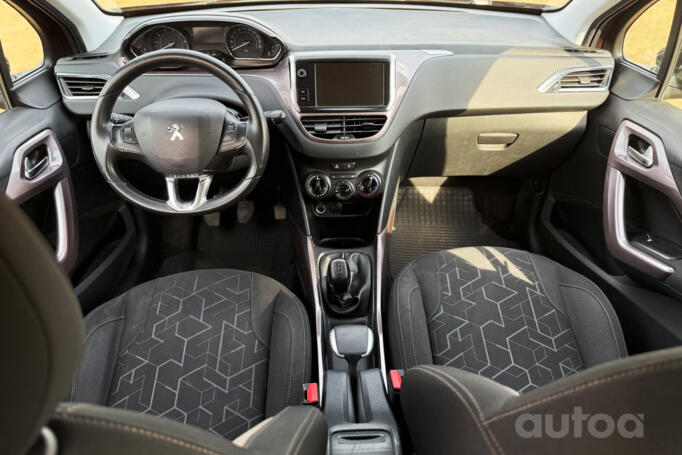 Peugeot 2008 1 generation Crossover