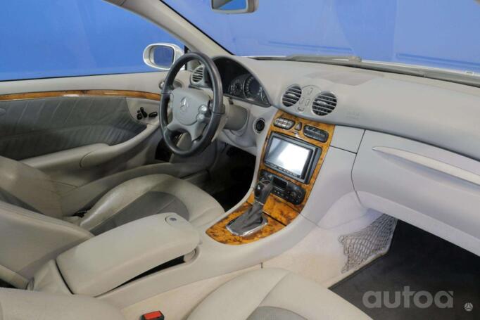 Mercedes-Benz CLK-Class C209 Coupe-Hardtop