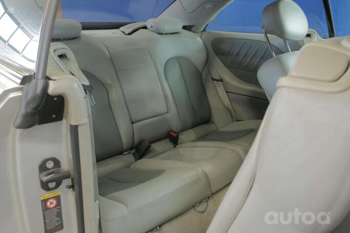 Mercedes-Benz CLK-Class C209 Coupe-Hardtop